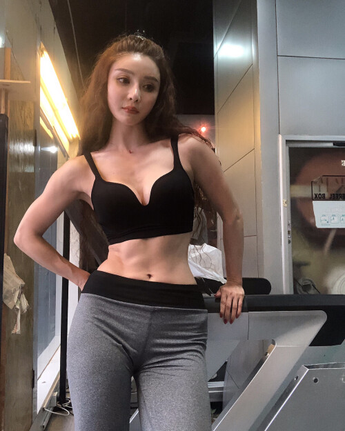 05003 54aa3c204446bd8b2