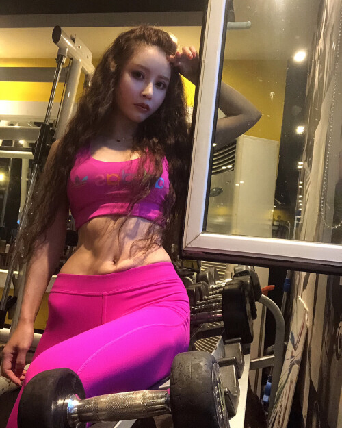 05004 2769cda84e81a9458