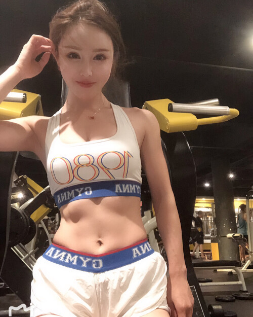 05025 8ed6f56e55068c133