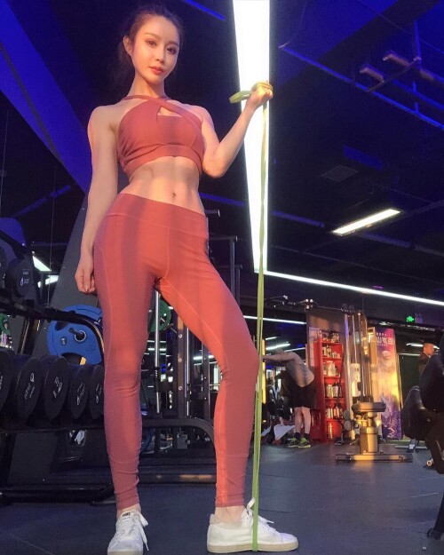 05063 5dfb6e75f0c7ad331