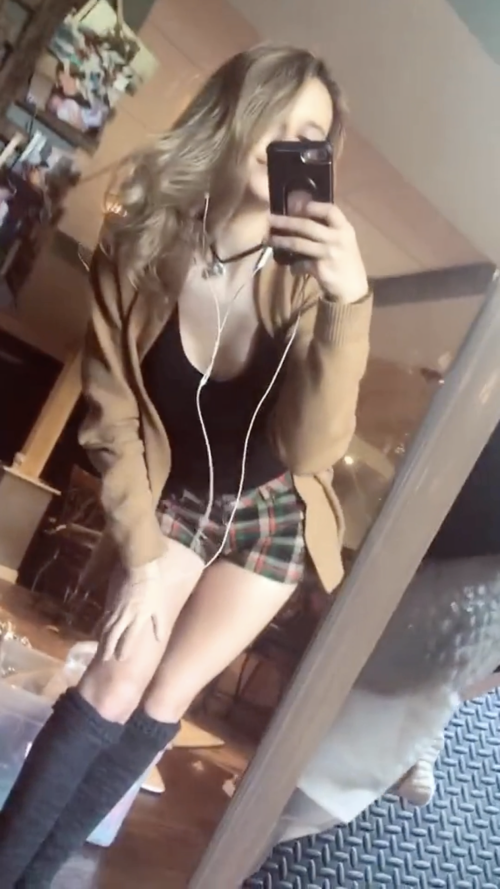 050B8C05-BB9D-451F-87D0-FA03C1A85B82