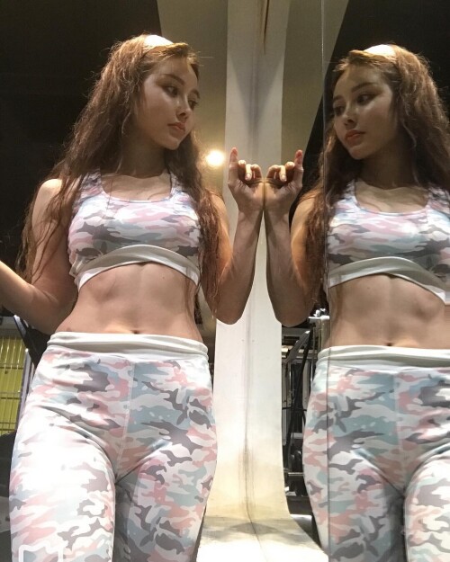 05101 1896ee2de3cafbd83