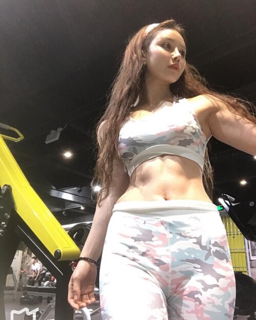 05101 35a0fe3bfa463bf56