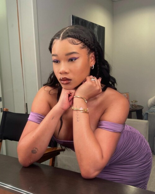 0510B4A3 669C 4DA0 AC59 C59ECA93A44C