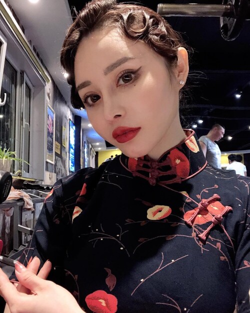 05137 1d8588be38edec5d0