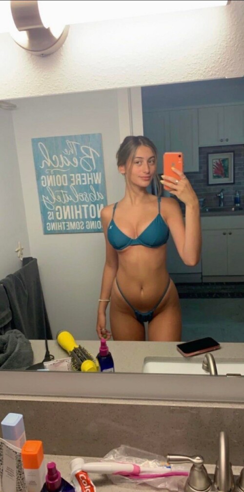 053AAEDB AB90 4040 92FB B5F06E2940E0