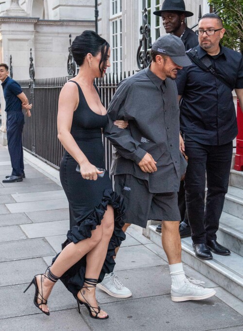 11 July 2023 - EXCLUSIVE.Celebrities seen at The Twenty Two Hotel for a dinner hosted by the hotel owner Jamie Reuben.Pictured, Katy Perry and Orlando BloomCredit: GoffPhotos.com   Ref: KGC-102/305/453**Exclusive to GoffPhotos.com - Newspapers To Agree - Magazines Double Space Rates Minimum Fee of 350 - Online/Web Must Call Before Use - ONLINE EMBARGOED UNTIL 15:00 12/07/23**