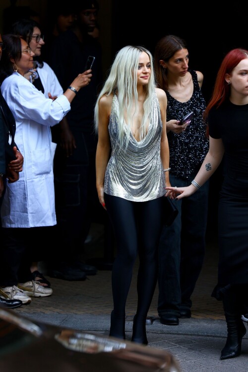 0626 PFW Balenciaga 1 14699e0b7d25953d