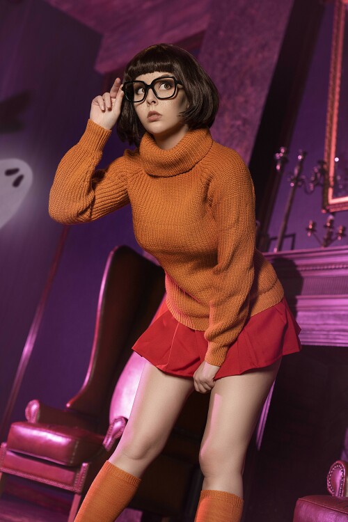 06 Velma 69ce21f3f4b50ca29