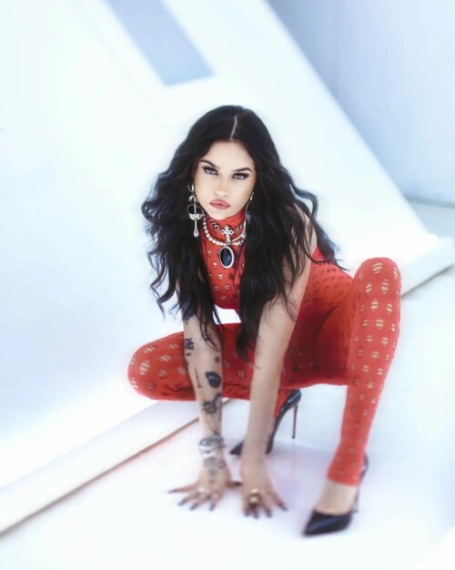 06c7fa9eaa6c5d72d4501fbe69ee0d83