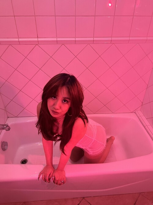 0756C3D3 246A 4D5D BA2A A65D78CDE475