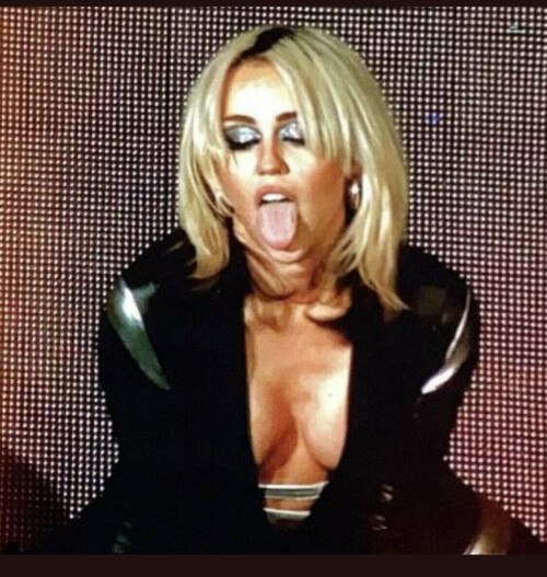 078AD52A 792C 4403 A91E AC925808FF57