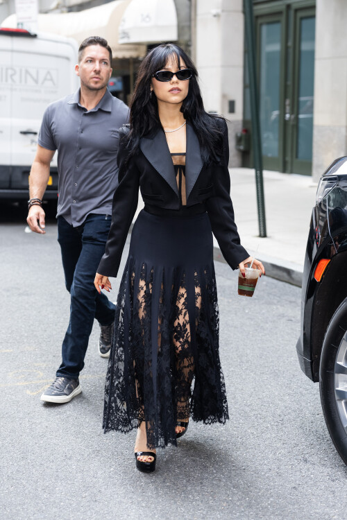 0816 NY 7 f59424ac0b0b7ee4