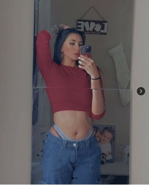 087FDB7A 5E9F 49EC B2FF 5ED3FCB3D7DC