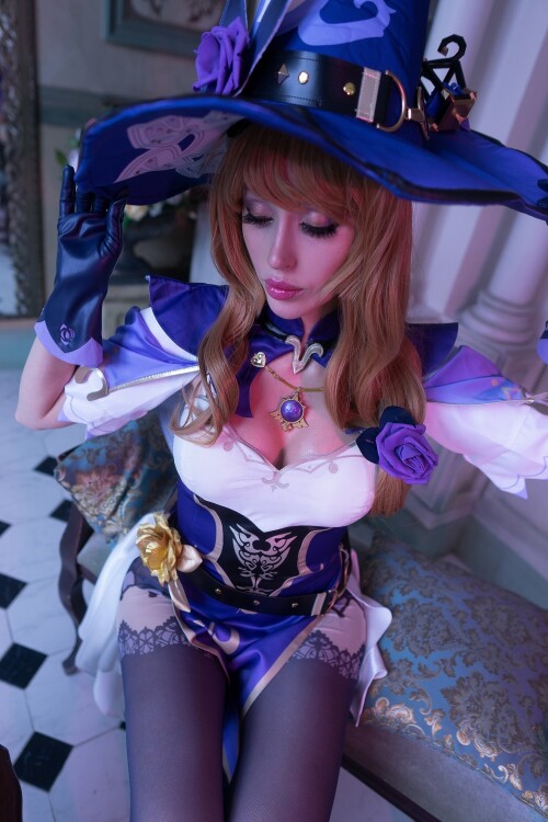 08 FOTOGRAFII NA STENE SOOBSESTVA 08 dz5B 2GMxXs