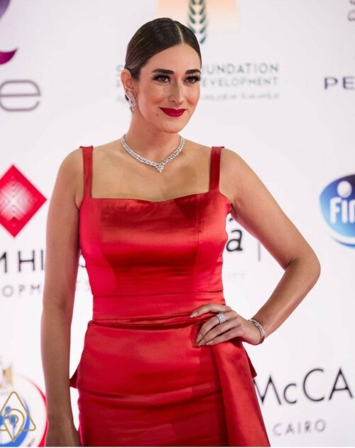 090D7109 9204 4558 B56A 2E03A669422B