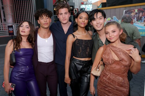 0912082553722_08_daniela-9