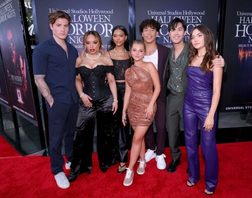 0912082553722_09_daniela-10