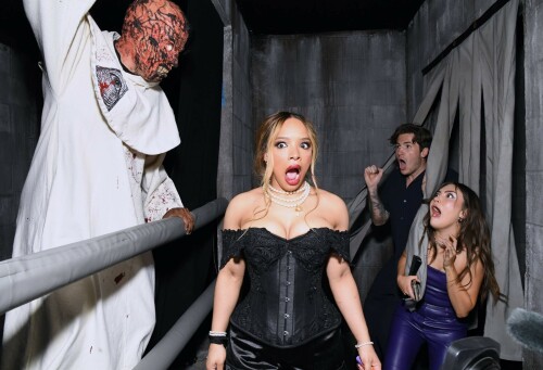 0912082553722_28_daniela-29