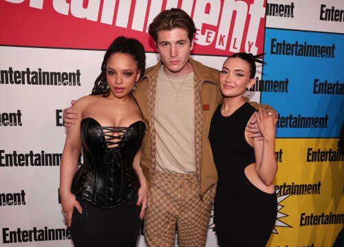 0912082759402 3 daniela 4