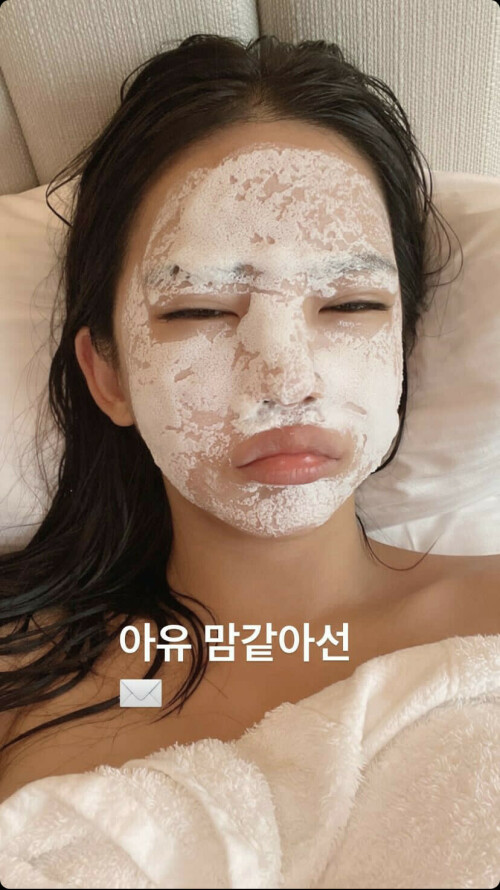 09BF40EA 223F 45E1 ABE8 3E30655842AB