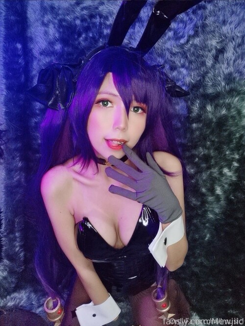 09 Mona 91d9b3ac1095669f6