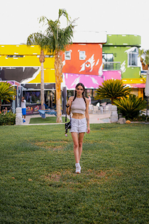 09c85ea7ae48c0db14ba062c1906c1e8 larged19f99960aef42fe