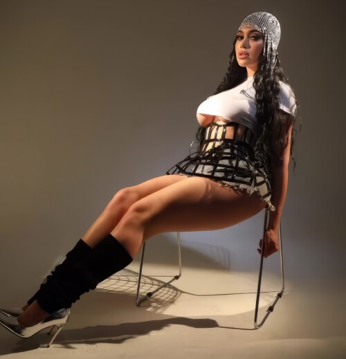 0B46BD13D11017966FAB0B5D5EFA2EA3 video dashinit frame at 0m2s topaz face upscale 3.6x2ef9920d784f7d3