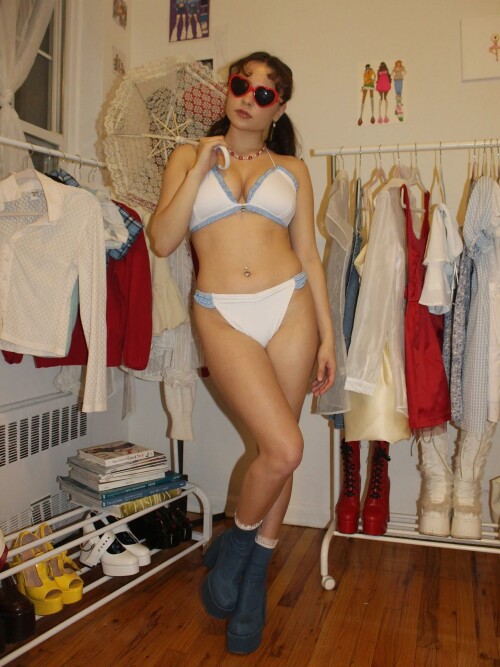 0C8C2793 EA0E 4A4E A8B2 906EEBF687E2