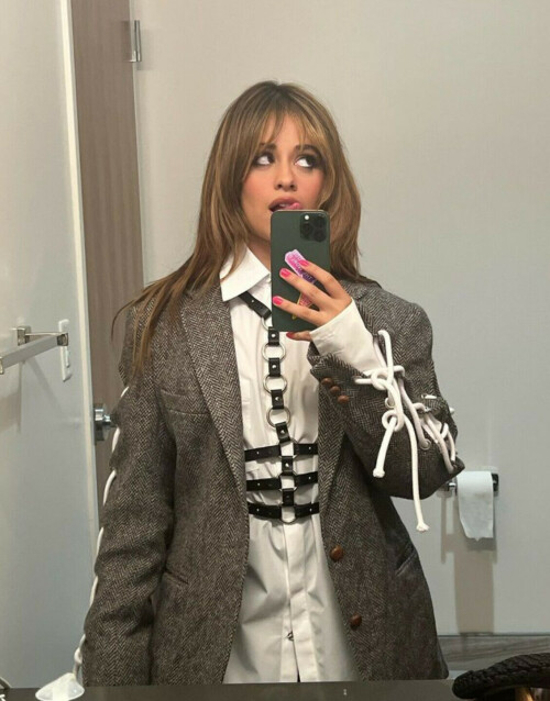 0C8F6D11 ED5C 4912 9FF9 4703F1173488