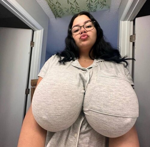 0EBDA44C 49BF 41BE A6D1 747CA3DACAFD72a5952447410742