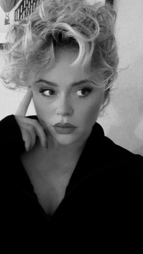 0F879DBB 4917 4486 BB94 31AB696646A2