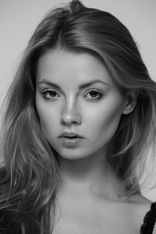 0Q1A76541ba314e7564f2f8aa