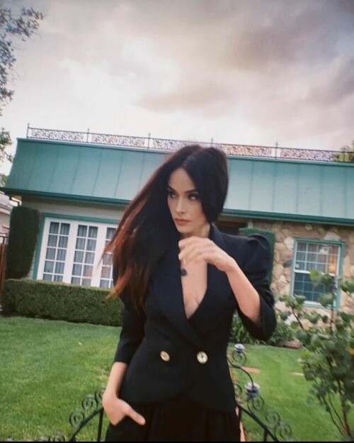 0akfzzmi21u61b0ae06a628ec92b8