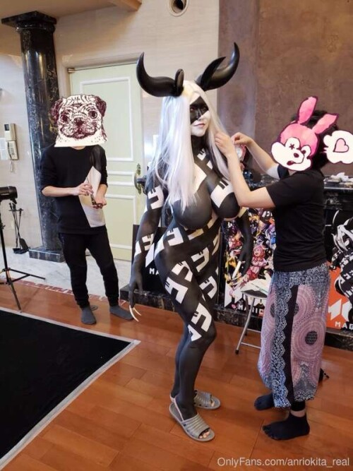 0b8fabf338fa0a6f867f94010b3b4df605f0f18cf9ae5781a4ac7b34baccb990