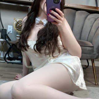 1-105a2eeef41474be48a