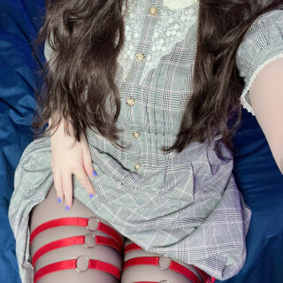 1-1192006d557a103ede