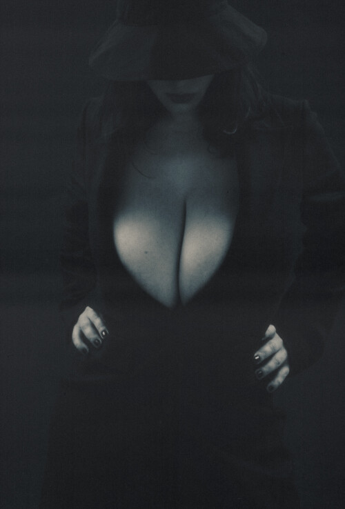 1 163f04c06cf13a6b3a41c63a9e5d6e8d7