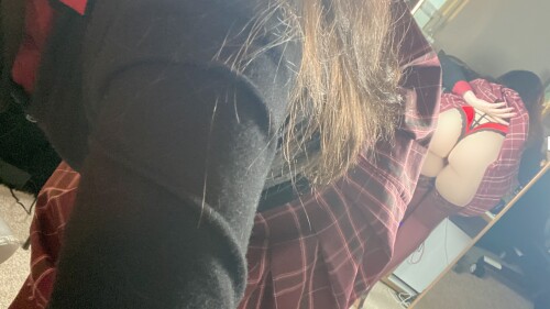 1 39235eefe3773f4fd5