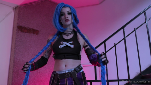 1-Fay-Jinx0310badc649a6f85