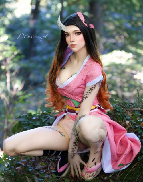 1 IAL4IUjDNRE04f0e27c41f92a9c