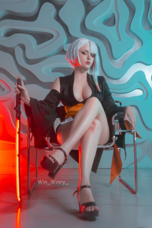 1 L8ELY pj1I032c9283f9747f8f