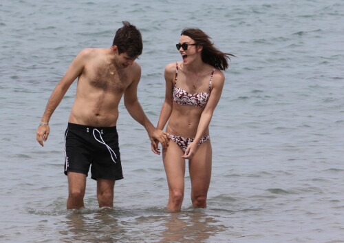 10 F1yK03lb47114725ea32223