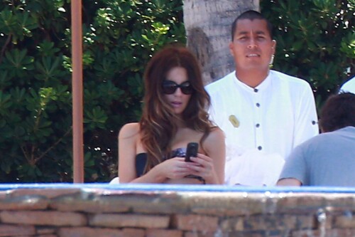 10 vRKUdzIa2f4e0023c2b1a2a