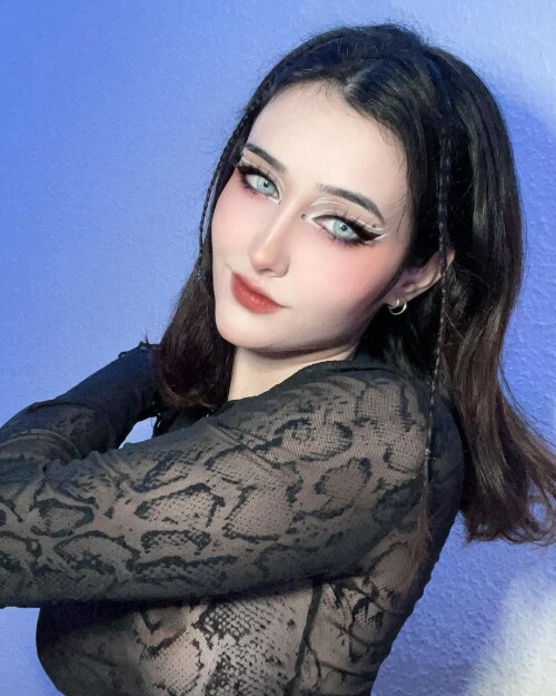 1000000109bd62cd068b3cb6a4