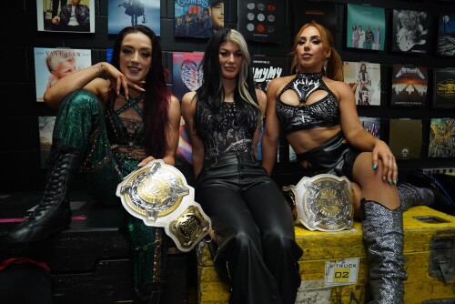 1000000374d8dbae28ebf19dac