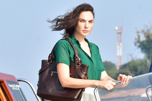 1000000928d27ad4bcb812ed2c