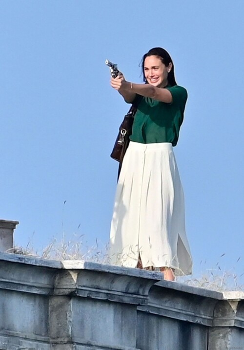 10000009308b6af3af896b3c49