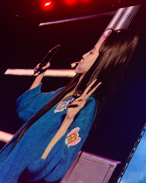 100000095719ed9cc1fed6ccb7