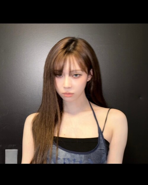 1000000958a46bd29eada0a997